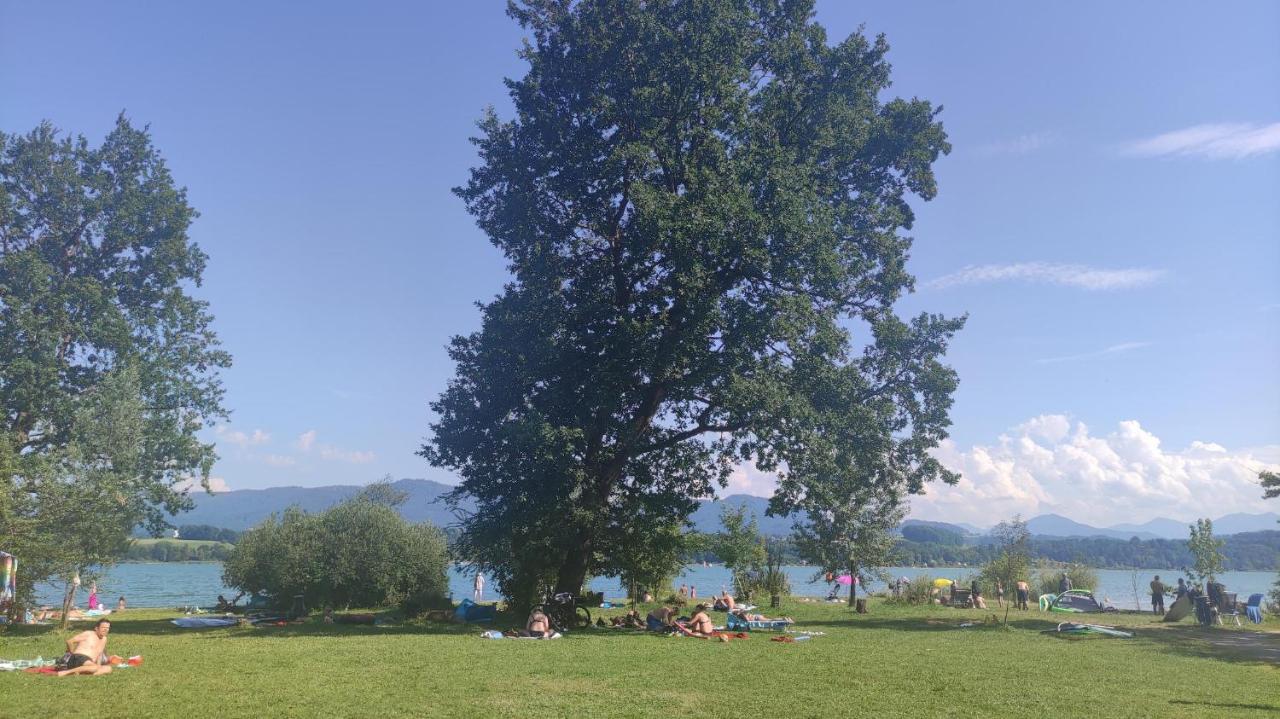 Glamping Wallersee - Unter Dem Kastanienbaum Helming Exterior photo